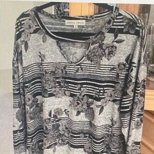 Absolutely Famous Gray and Black Floral Striped Top